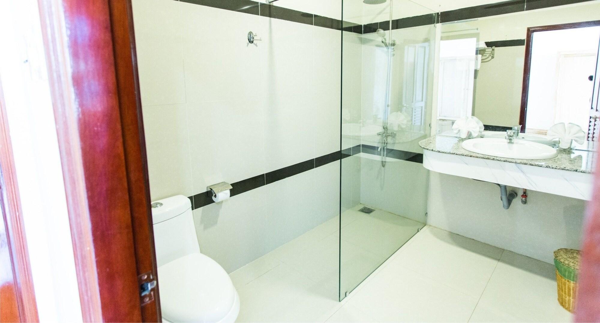 Hoang Yen Hotel 2 Quy Nhon Εξωτερικό φωτογραφία